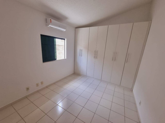Imagem Casa com 3 Quartos para Alugar,  em Tarumã - Manaus