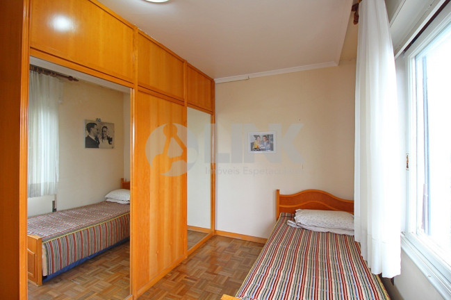 Imagem Apartamento com 4 Quartos à Venda, 214 m² em Menino Deus - Porto Alegre