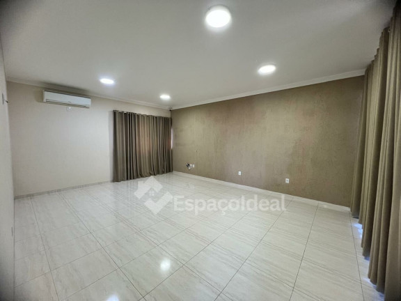 Imagem Casa com 4 Quartos à Venda, 350 m² em Conjunto Habitacional Presidente Eurico Gaspar Dutra - Bauru Imagem Casa com 4 Quartos à Venda, 350 m² em Conjunto Habitacional Presidente Eurico Gaspar Dutra - Bauru