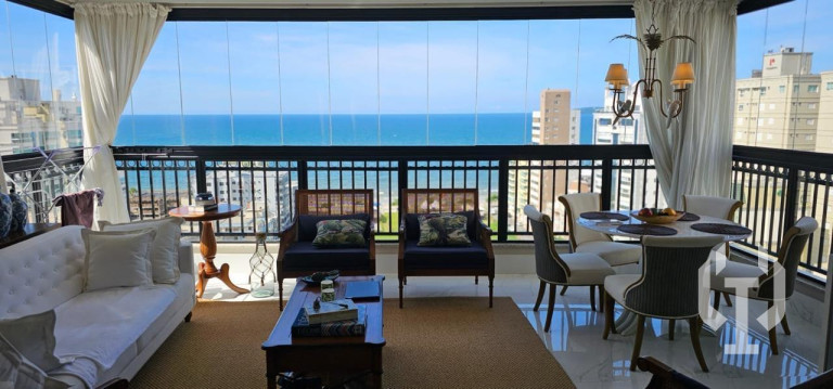 Imagem Apartamento com 4 Quartos à Venda, 255 m² em Meia Praia Imagem Apartamento com 4 Quartos à Venda, 255 m² em Meia Praia