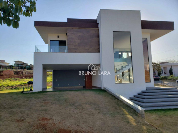 Imagem Casa com 3 Quartos à Venda, 300 m² em Condomínio Serra Dos Bandeirantes - Mário Campos Imagem Casa com 3 Quartos à Venda, 300 m² em Condomínio Serra Dos Bandeirantes - Mário Campos