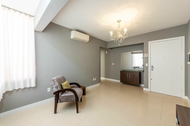 Imagem Apartamento com 2 Quartos à Venda, 63 m² em Jardim Botânico - Porto Alegre Imagem Apartamento com 2 Quartos à Venda, 63 m² em Jardim Botânico - Porto Alegre