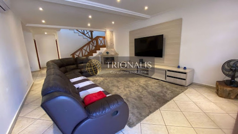 Imagem Casa com 4 Quartos à Venda, 237 m² em Jardim Paulista - Atibaia Imagem Casa com 4 Quartos à Venda, 237 m² em Jardim Paulista - Atibaia