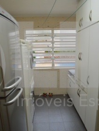 Imagem Casa com 3 Quartos à Venda, 430 m² em Jardim Lindóia - Porto Alegre Imagem Casa com 3 Quartos à Venda, 430 m² em Jardim Lindóia - Porto Alegre