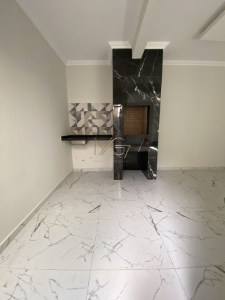 Imagem Sobrado com 3 Quartos à Venda, 126 m² em Xaxim - Curitiba Imagem Sobrado com 3 Quartos à Venda, 126 m² em Xaxim - Curitiba