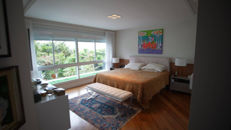 Imagem Casa com 4 Quartos à Venda, 570 m² em Jurere Internacional - Florianópolis Imagem Casa com 4 Quartos à Venda, 570 m² em Jurere Internacional - Florianópolis