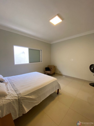 Imagem Casa com 3 Quartos à Venda, 222 m² em Alto Limoeiro - Patos De Minas Imagem Casa com 3 Quartos à Venda, 222 m² em Alto Limoeiro - Patos De Minas