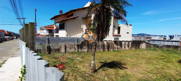 Imagem Terreno à Venda, 501 m² em Jardim Atlântico - Florianópolis Imagem Terreno à Venda, 501 m² em Jardim Atlântico - Florianópolis