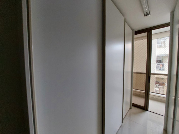 Imagem Apartamento com 3 Quartos à Venda, 116 m² em Icaraí - Niterói Imagem Apartamento com 3 Quartos à Venda, 116 m² em Icaraí - Niterói