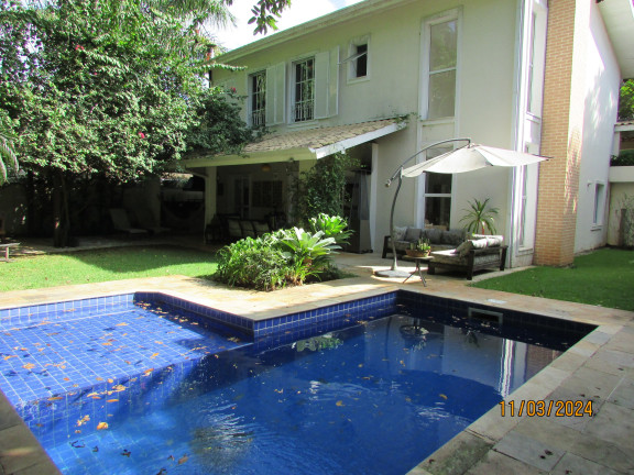 Imagem Casa com 3 Quartos à Venda, 300 m² em Granja Viana - Cotia Imagem Casa com 3 Quartos à Venda, 300 m² em Granja Viana - Cotia