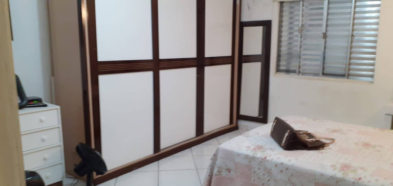 Imagem Casa com 2 Quartos à Venda, 224 m² em Taboão - Diadema Imagem Casa com 2 Quartos à Venda, 224 m² em Taboão - Diadema
