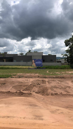 Imagem Terreno à Venda, 450 m² em Ninho Verde 2 - Pardinho Imagem Terreno à Venda, 450 m² em Ninho Verde 2 - Pardinho