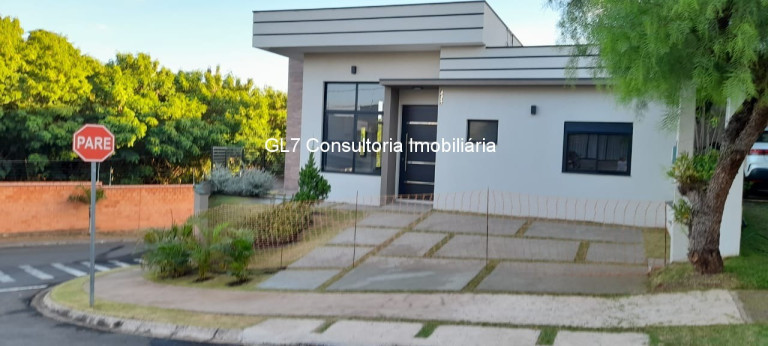Casa com 3 Quartos à Venda,  em Jardim Panorama - Indaiatuba
