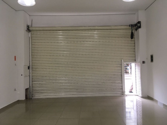 Galpão à Venda ou Locação, 132 m² em Centro - Piracicaba