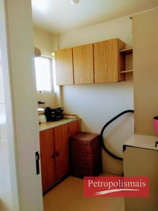Imagem Apartamento com 3 Quartos à Venda, 118 m² em Valparaíso - Petrópolis Imagem Apartamento com 3 Quartos à Venda, 118 m² em Valparaíso - Petrópolis