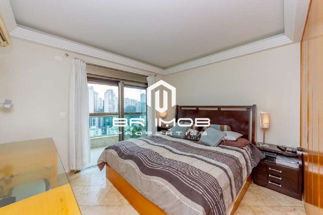 Imagem Imóvel com 4 Quartos à Venda, 228 m² em Vila Andrade - São Paulo Imagem Imóvel com 4 Quartos à Venda, 228 m² em Vila Andrade - São Paulo