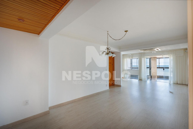 Imagem Apartamento com 2 Quartos para Alugar, 150 m² em Centro - Balneario Camboriu