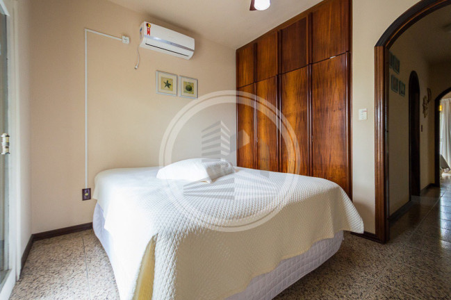 Imagem Casa com 3 Quartos à Venda, 160 m² em Morrinhos - Bombinhas Imagem Casa com 3 Quartos à Venda, 160 m² em Morrinhos - Bombinhas