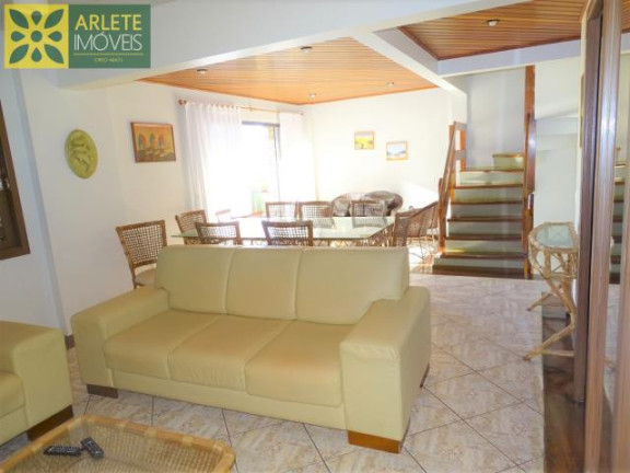 Imagem Apartamento com 4 Quartos para Alugar ou Temporada, 300 m² em Centro - Bombinhas Imagem Apartamento com 4 Quartos para Alugar ou Temporada, 300 m² em Centro - Bombinhas