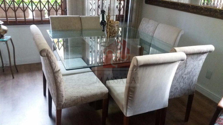 Imagem Casa com 3 Quartos à Venda, 116 m² em Medianeira - Porto Alegre Imagem Casa com 3 Quartos à Venda, 116 m² em Medianeira - Porto Alegre