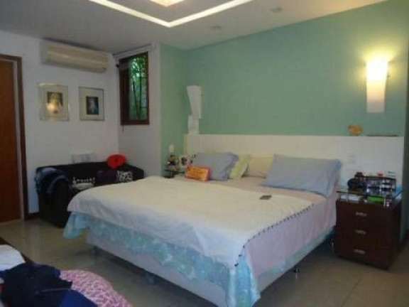 Imagem Casa com 4 Quartos à Venda, 280 m² em Freguesia De Jacarepaguá - Rio De Janeiro