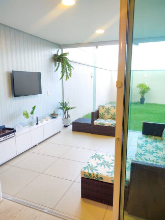 Imagem Casa com 4 Quartos à Venda, 306 m² em Chapada - Manaus Imagem Casa com 4 Quartos à Venda, 306 m² em Chapada - Manaus