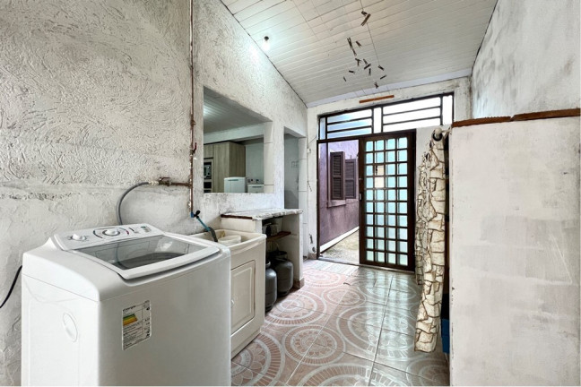 Imagem Casa com 2 Quartos à Venda, 75 m² em São José - Canoas Imagem Casa com 2 Quartos à Venda, 75 m² em São José - Canoas