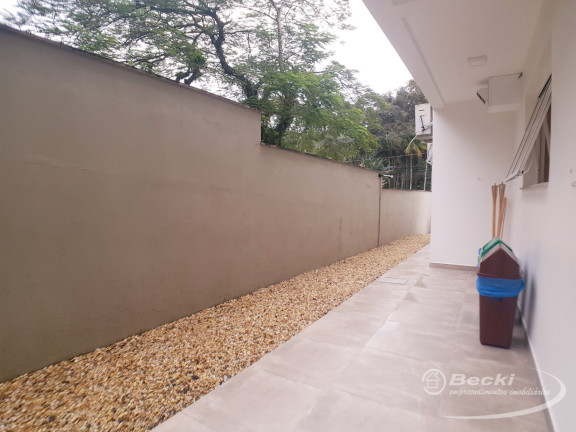 Imagem Casa de Condomínio com 4 Quartos à Venda, 594 m² em América - Joinville Imagem Casa de Condomínio com 4 Quartos à Venda, 594 m² em América - Joinville