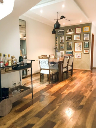 Imagem Casa com 4 Quartos à Venda, 225 m² em Vila Monumento - São Paulo