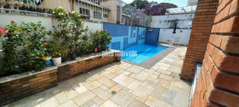 Casa com 4 Quartos à Venda, 250 m² em Vila Mariana - São Paulo