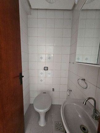 Imagem Sala Comercial à Venda ou Locação, 34 m² em Rio Branco - Porto Alegre Imagem Sala Comercial à Venda ou Locação, 34 m² em Rio Branco - Porto Alegre