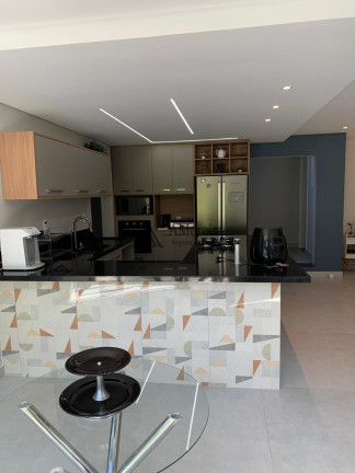 Casa com 4 Quartos à Venda, 348 m² em Jardim Celeste - Jundiaí