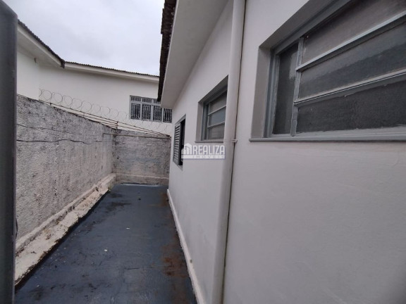 Imagem Casa com 3 Quartos para Alugar, 243 m² em Nossa Senhora Da Abadia - Uberaba Imagem Casa com 3 Quartos para Alugar, 243 m² em Nossa Senhora Da Abadia - Uberaba