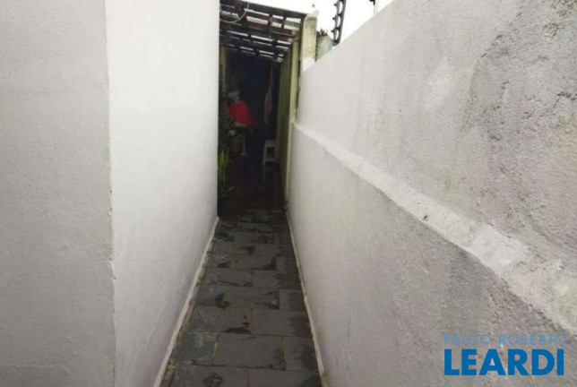 Imagem Casa com 2 Quartos à Venda, 400 m² em Santa Maria - Santo André Imagem Casa com 2 Quartos à Venda, 400 m² em Santa Maria - Santo André