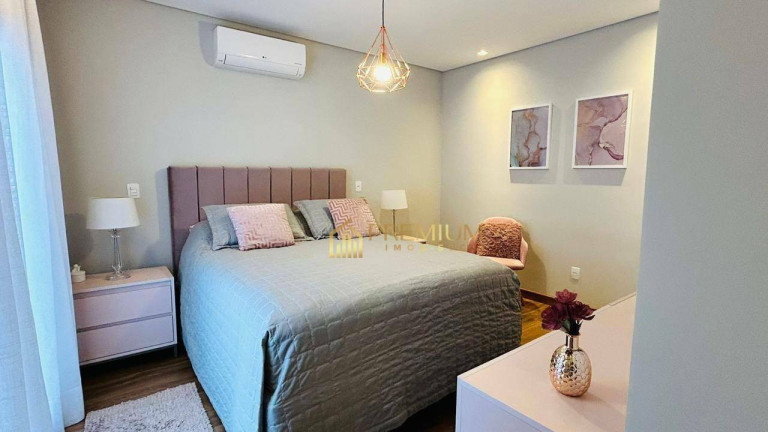 Imagem Sobrado com 3 Quartos à Venda, 322 m² em Urbanova - São José Dos Campos