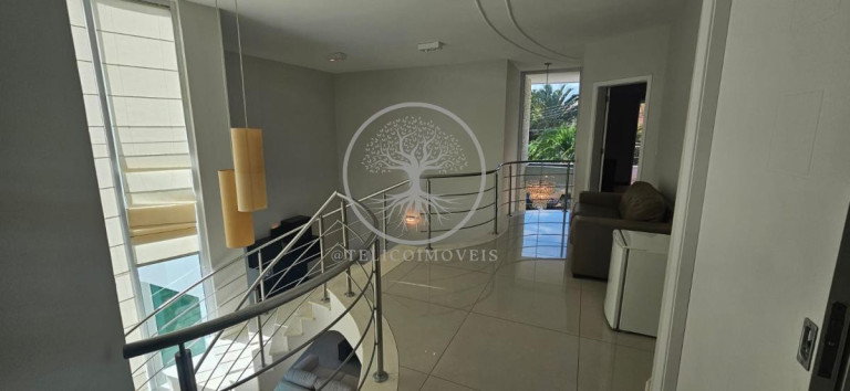 Imagem Casa de Condomínio com 4 Quartos à Venda, 414 m²