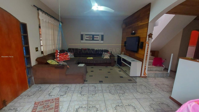 Imagem Casa com 3 Quartos à Venda, 288 m² em Itatinga - São Sebastião