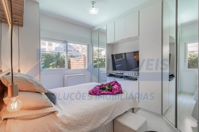 Imagem Imóvel com 3 Quartos à Venda, 75 m² em São Sebastião - Porto Alegre Imagem Imóvel com 3 Quartos à Venda, 75 m² em São Sebastião - Porto Alegre