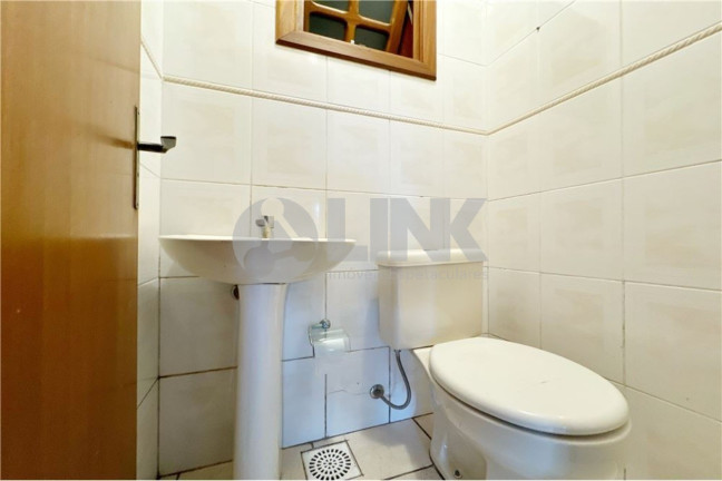 Imagem Casa com 3 Quartos à Venda,  em Morro Santana - Porto Alegre
