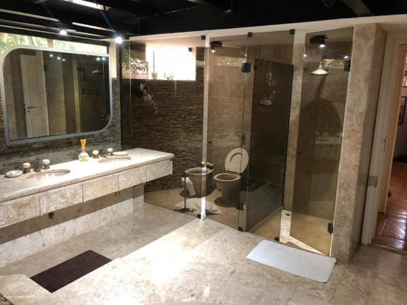 Imagem Casa com 8 Quartos à Venda, 1.207 m² em Barra Da Tijuca - Rio De Janeiro Imagem Casa com 8 Quartos à Venda, 1.207 m² em Barra Da Tijuca - Rio De Janeiro