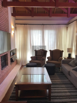 Imagem Casa com 4 Quartos à Venda, 310 m² em Alphaville - Santana De Parnaíba Imagem Casa com 4 Quartos à Venda, 310 m² em Alphaville - Santana De Parnaíba