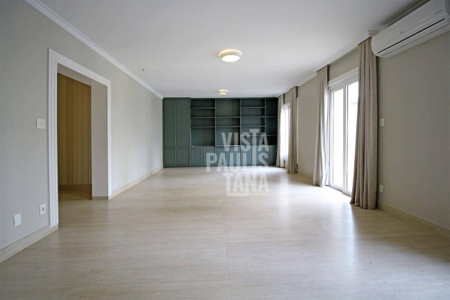 Apartamento com 3 Quartos para Alugar, 185 m² em Itaim Bibi - São Paulo