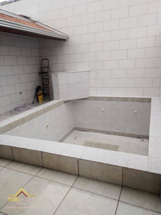 Imagem Imóvel com 5 Quartos à Venda, 254 m² em Caiçara - Praia Grande Imagem Imóvel com 5 Quartos à Venda, 254 m² em Caiçara - Praia Grande