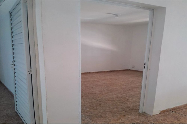 Imagem Casa com 4 Quartos à Venda, em Santo Amaro - São Paulo Imagem Casa com 4 Quartos à Venda, em Santo Amaro - São Paulo