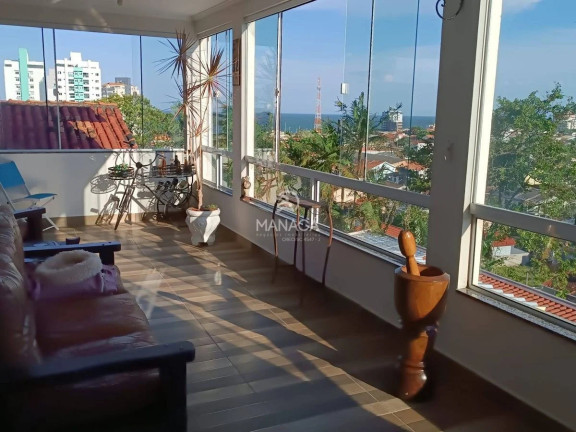 Imagem Sobrado com 5 Quartos à Venda, 520 m² em Centro - Barra Velha Imagem Sobrado com 5 Quartos à Venda, 520 m² em Centro - Barra Velha