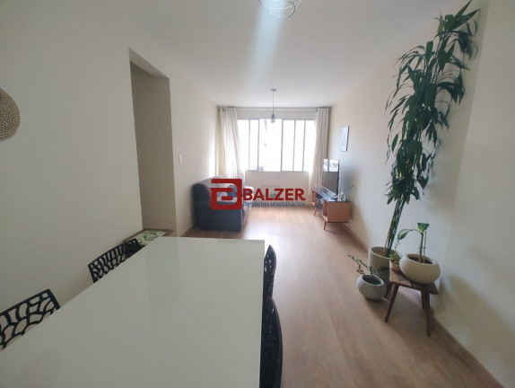 Imagem Apartamento com 2 Quartos à Venda, 66 m² em Centro - Florianópolis Imagem Apartamento com 2 Quartos à Venda, 66 m² em Centro - Florianópolis