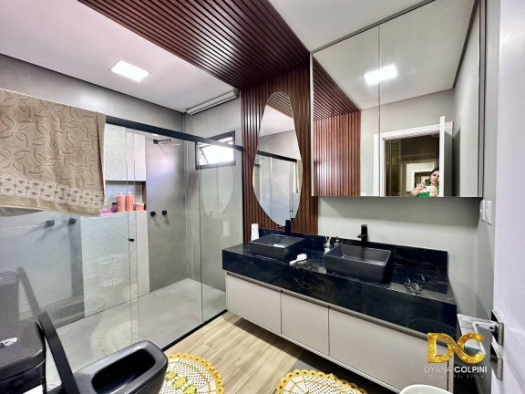 Imagem Casa de Condomínio com 3 Quartos à Venda, 206 m² em Petrópolis - Várzea Grande Imagem Casa de Condomínio com 3 Quartos à Venda, 206 m² em Petrópolis - Várzea Grande