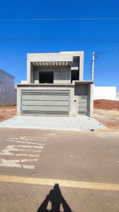 Imagem Sobrado à Venda, 168 m² em Jardim Estância 2 - Umuarama Imagem Sobrado à Venda, 168 m² em Jardim Estância 2 - Umuarama