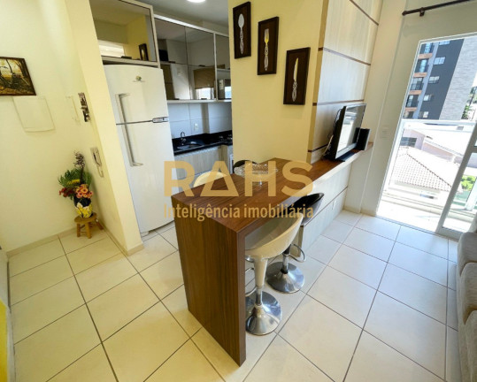 Imagem Apartamento com 2 Quartos à Venda, 66 m² em Costa E Silva - Joinville