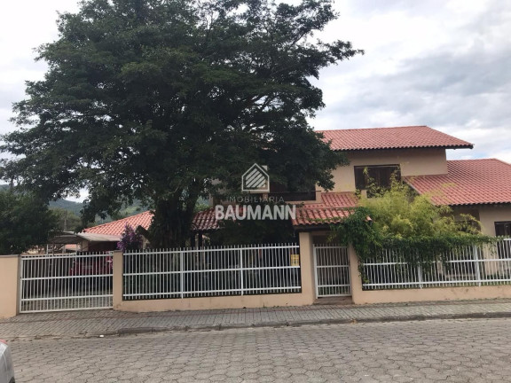 Imagem Casa com 3 Quartos à Venda, 280 m² em Centro - Porto Belo Imagem Casa com 3 Quartos à Venda, 280 m² em Centro - Porto Belo